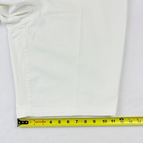 Terra & Sky Women Stretch Pull-on Fitted White Denim Shorts Plus 3X 24W-26W NWOT - Picture 9 of 10